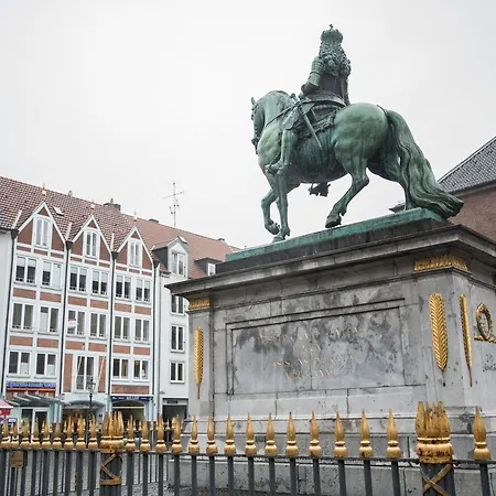 Frühstückspension Mit Dachterrasse - Bei Curth Klingen - Teilen Sie Uns Ihre Ankunfszeit Mit Düsseldorf