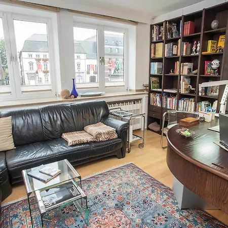 Mit Dachterrasse - Bei Curth Klingen - Teilen Sie Uns Ihre Ankunfszeit Mit Frühstückspension Düsseldorf