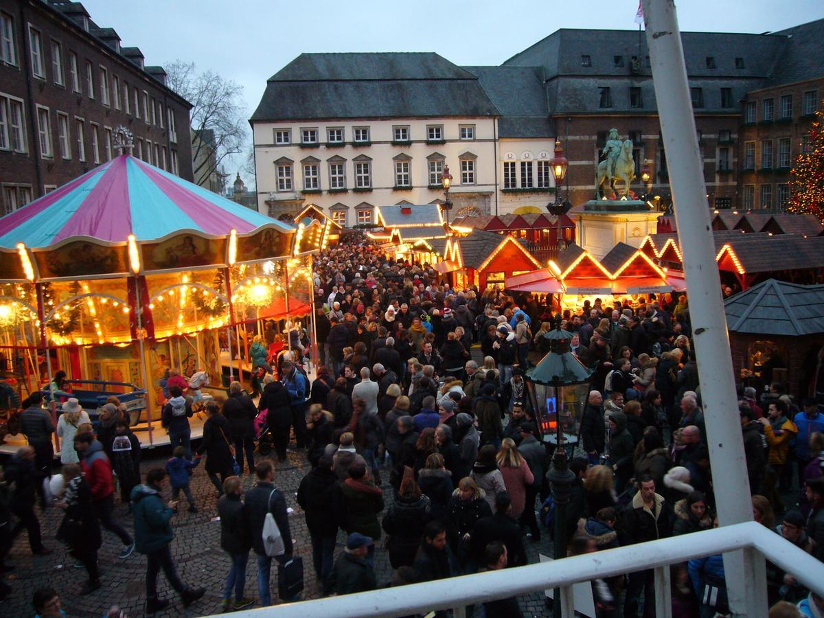 Mit Dachterrasse - Bei Curth Klingen - Teilen Sie Uns Ihre Ankunfszeit Mit Frühstückspension