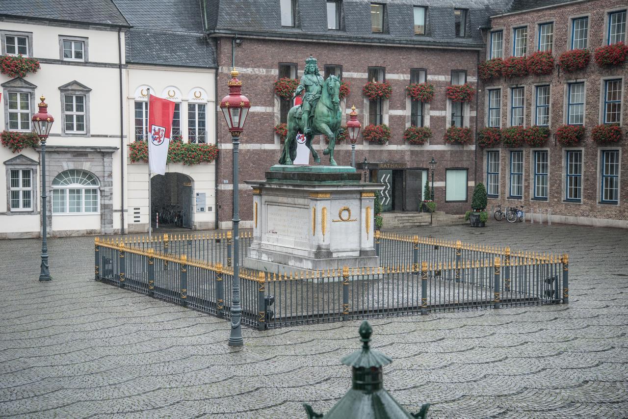 Mit Dachterrasse - Bei Curth Klingen - Teilen Sie Uns Ihre Ankunfszeit Mit 4* Dusseldorf